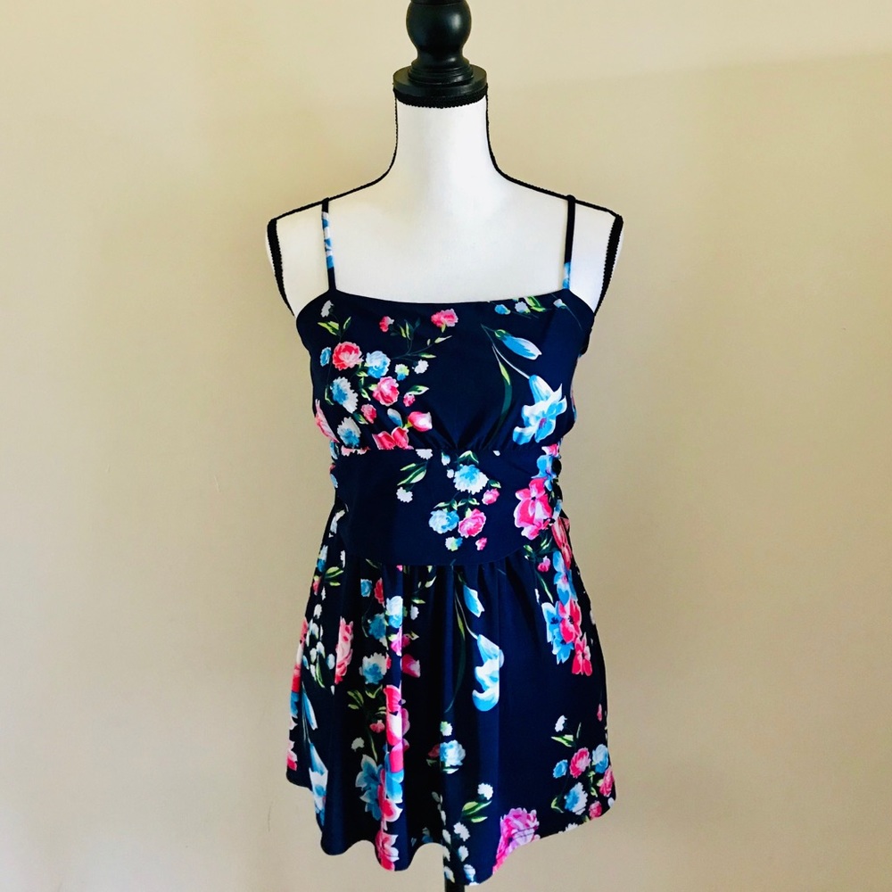 Boutique Spaghetti Strap Blue Floral Top